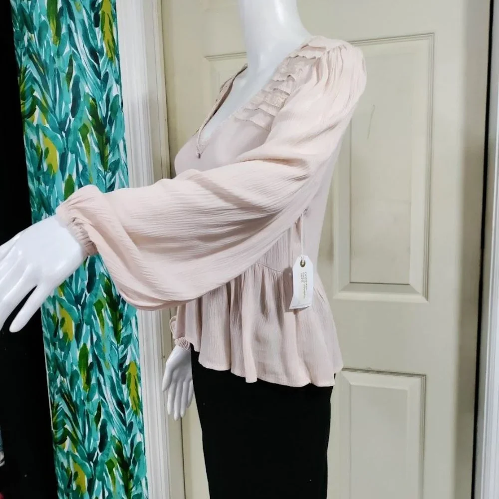NWT Coco + Jaimeson Gauzy Coquette Whimsy Babydoll Peplum Top Beige Womens Small - Picture 2 of 9